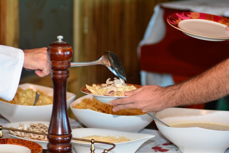 Sunday Lunch Buffet at Bay Lodge